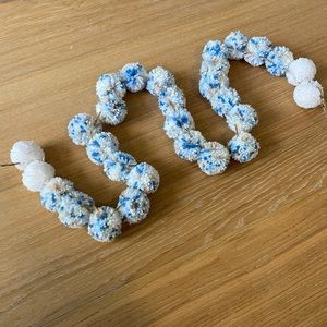 Pom Pom garland - “it’s a boy”